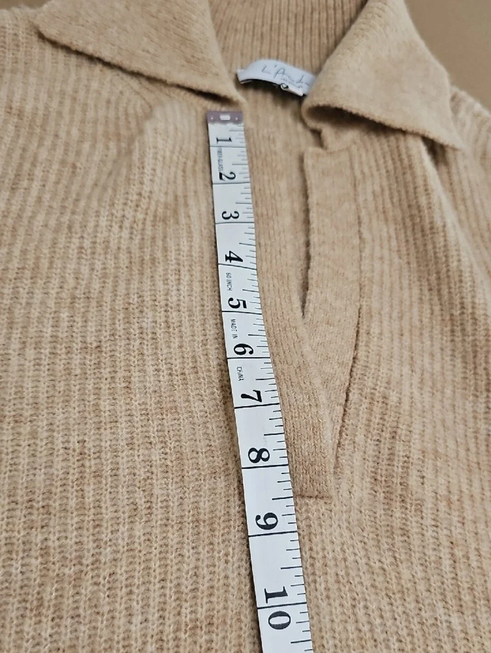 L'Academie Cropped V-Neck Polo Sweater - Beige Camel Wool And Alpaca Blend.